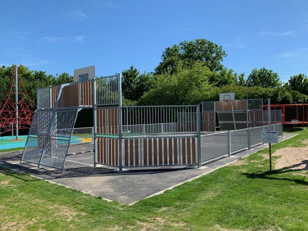 Imagen general del Hotel Camping le Rouge Gorge **** 10\' Puy du Fou. Foto 120