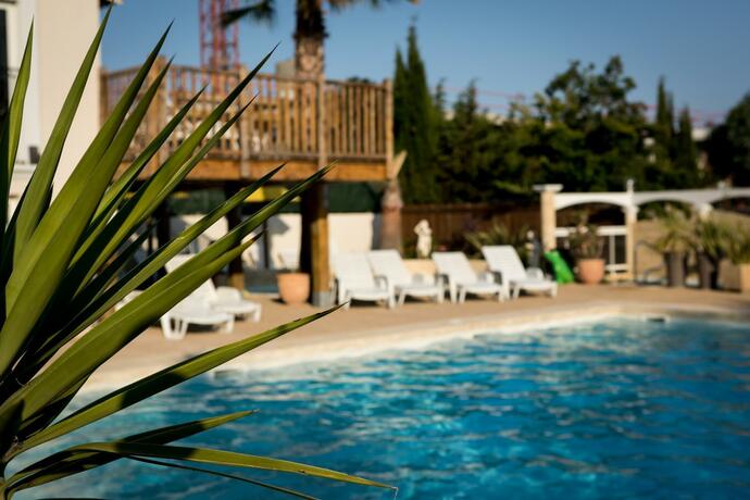 Imagen general del Hotel Camping les Acacias. Foto 4
