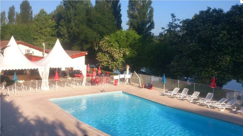 Imagen general del Hotel Camping les Bo-Bains. Foto 1