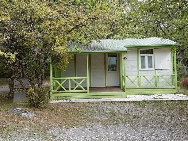 Imagen de la habitación del Hotel Camping les Bonnets. Foto 19