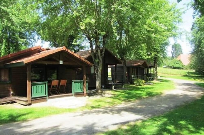 Imagen general del Hotel Camping les &eacute;toiles. Foto 4