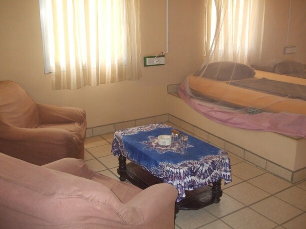 Imagen general del Hotel Camping-Sukuta and Lodge. Foto 11