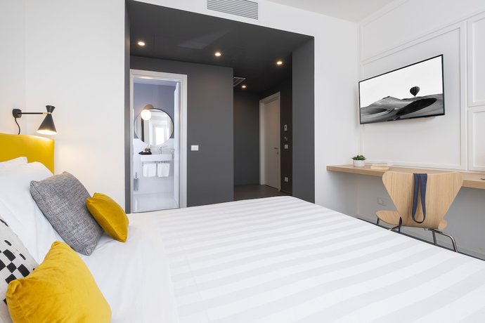 Imagen de la habitación del Hotel Camplus Roma Centro. Foto 14