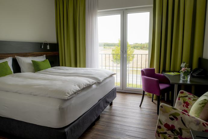 Imagen de la habitación del Hotel Campo. Foto 11