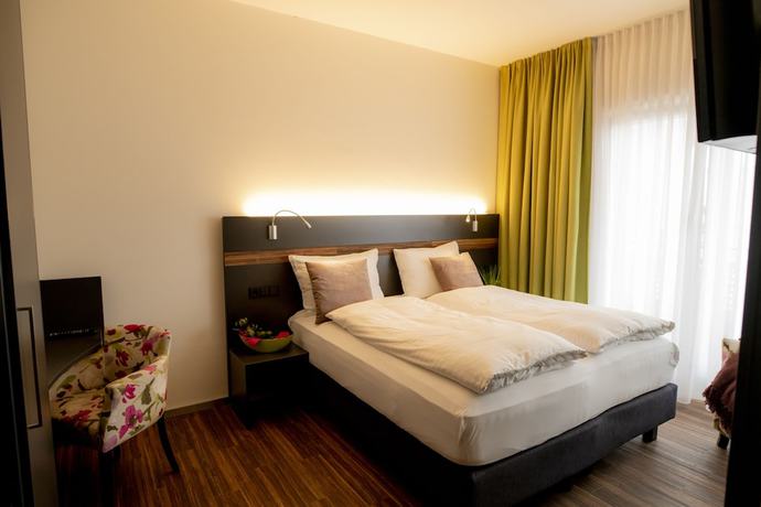 Imagen de la habitación del Hotel Campo. Foto 15