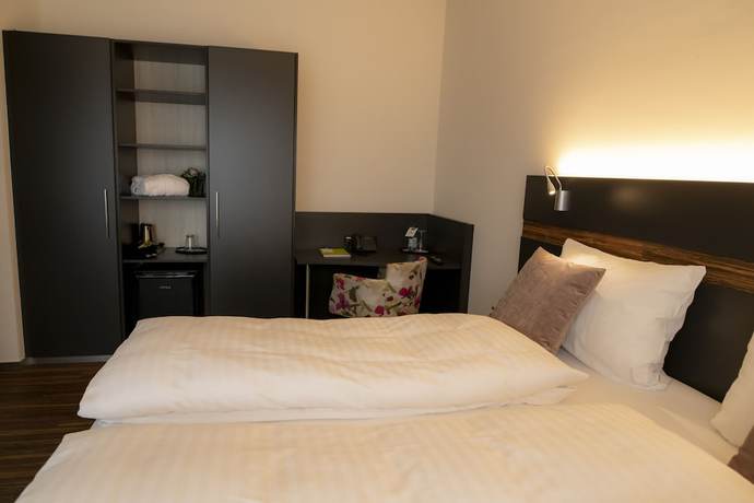 Imagen de la habitación del Hotel Campo. Foto 20