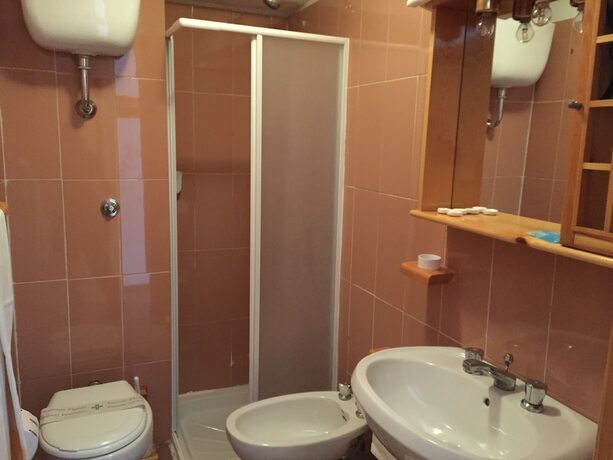 Imagen de la habitación del Hotel Campo Felice. Foto 9