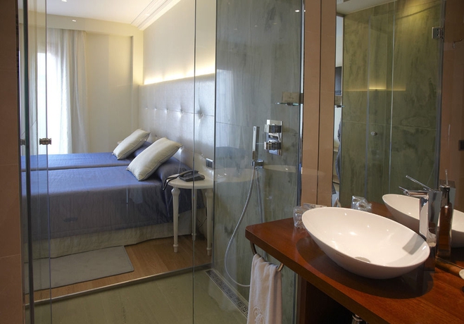 Imagen de la habitación del Hotel Campoamor, Oviedo. Foto 4