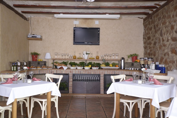 Imagen del bar/restaurante del Hotel Campos De Castilla. Foto 5