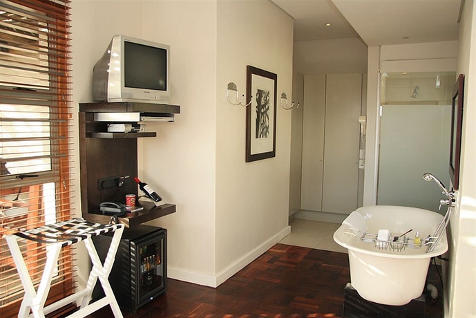 Imagen de la habitación del Hotel Camps Bay Retreat. Foto 6