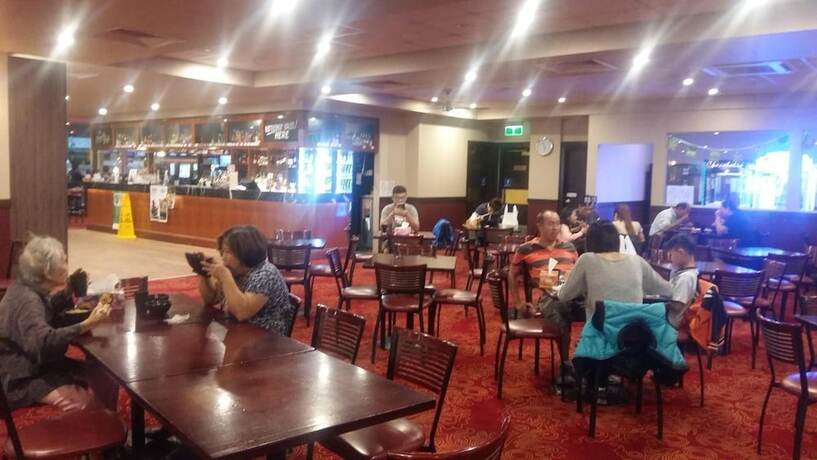 Imagen del bar/restaurante del Hotel Campsie. Foto 16