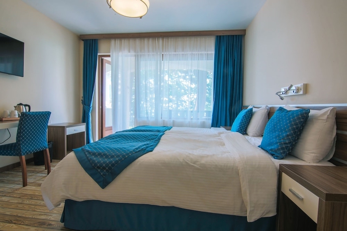 Imagen de la habitación del Hotel Campus Alba at Castello Mare. Foto 3