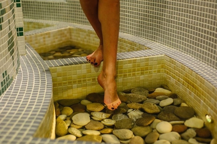 Imagen de la piscina del Hotel Campus Alba at Castello Mare. Foto 19