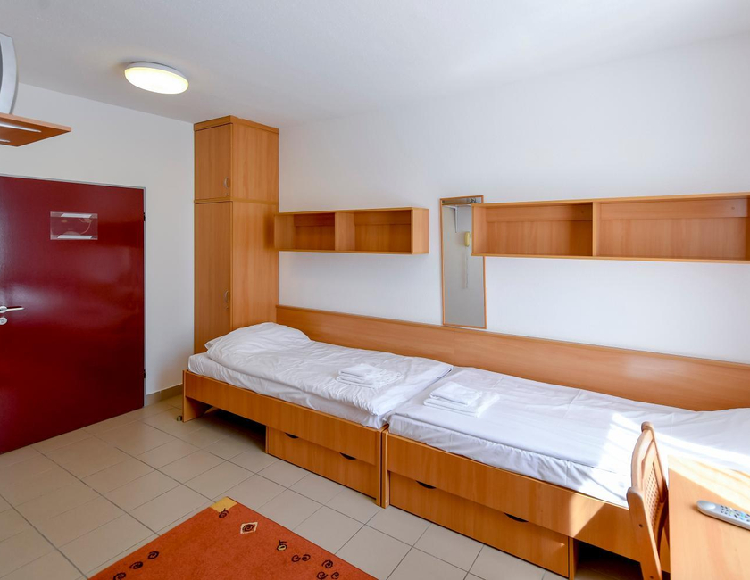 Imagen general del Hotel Campus, Debrecen. Foto 10