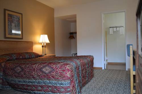 Imagen de la habitación del Hotel Campus Inn. Foto 8
