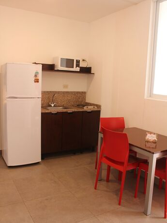 Imagen general del Hotel Campus Merida ApartHotel. Foto 12