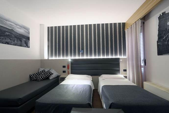 Imagen de la habitación del Hotel Campus, Stradella. Foto 4