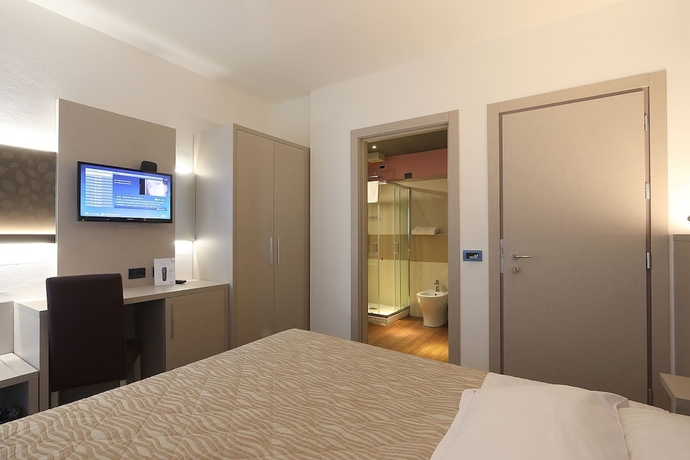 Imagen de la habitación del Hotel Campus, Stradella. Foto 7