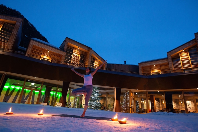 Imagen de los interiores del Hotel Campzero Active & Luxury Resort. Foto 15