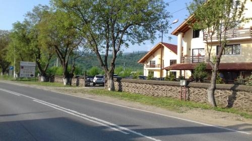 Imagen general del Hotel Camves Inn. Foto 3