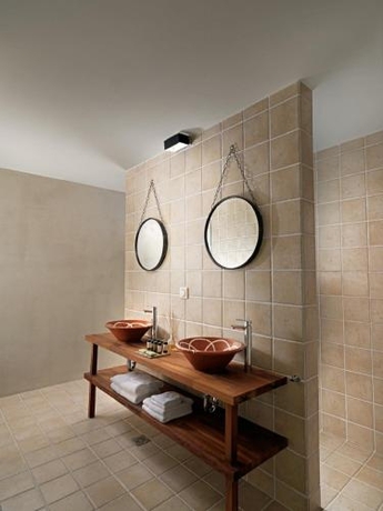 Imagen de la habitación del Hotel Camvillia Resort. Foto 10
