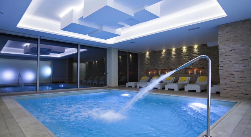 Imagen de los interiores del Hotel Camvillia Resort and Spa. Foto 10