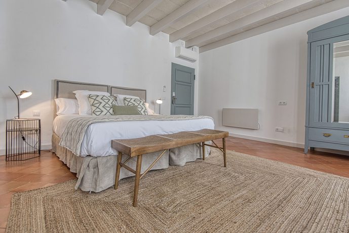 Imagen de la habitación del Hotel Can Albertí 1740 Boutique. Foto 2