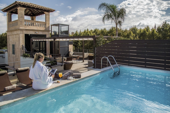 Imagen de la piscina del Hotel Can Alomar - Adults Only. Foto 11