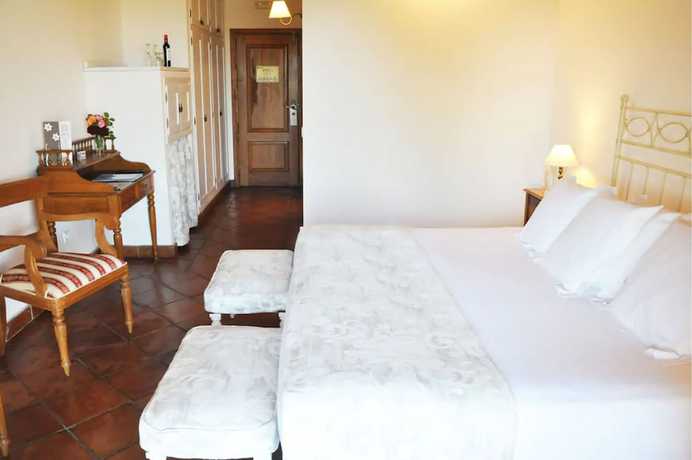 Imagen de la habitación del Hotel Can Arabi. Foto 4