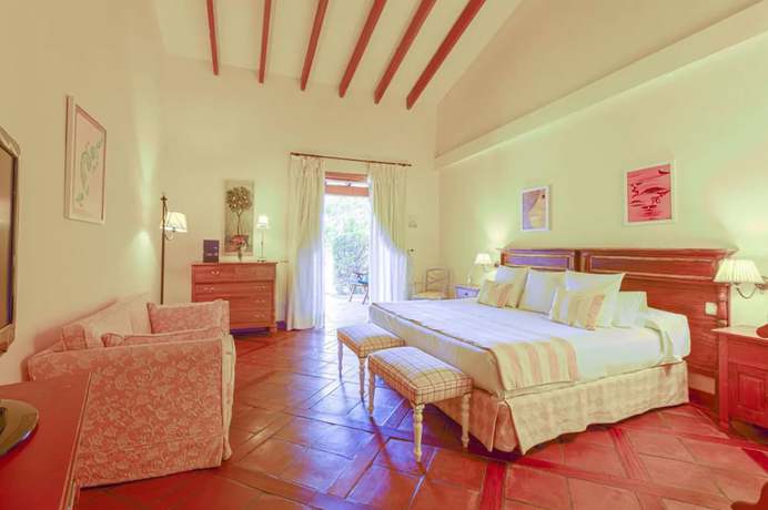 Imagen de la habitación del Hotel Can Arabi. Foto 14