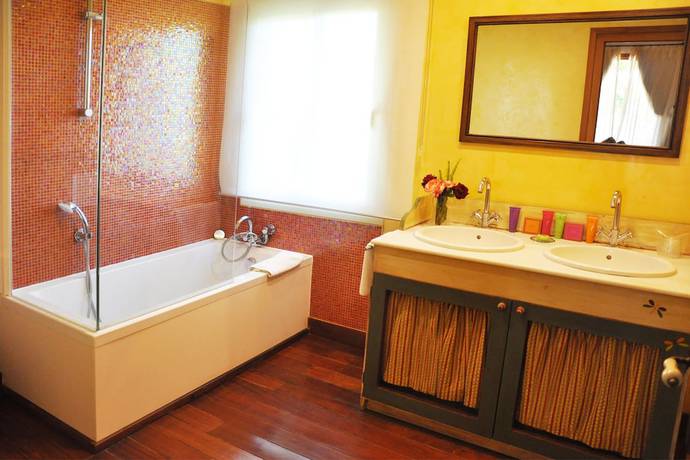 Imagen de la habitación del Hotel Can Arabi. Foto 18