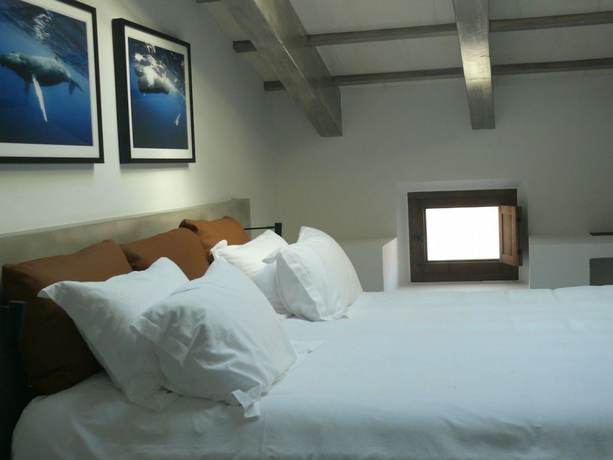 Imagen de la habitación del Hotel Can Araya. Foto 2