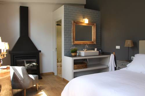 Imagen de la habitación del Hotel Can Barrina. Foto 7