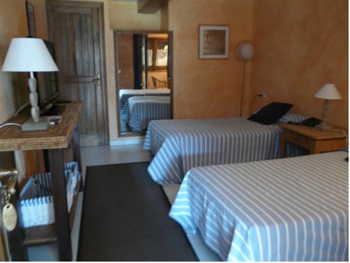 Imagen general del Hotel Can Barrina, Montseny. Foto 1