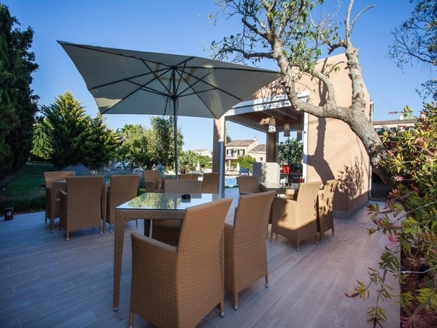 Imagen del bar/restaurante del Hotel Ca'n Bonico. Foto 8