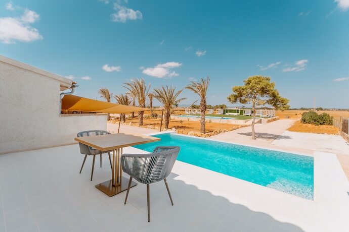 Imagen de la habitación del Hotel Can Canto de Marina Agroturismo. Foto 12