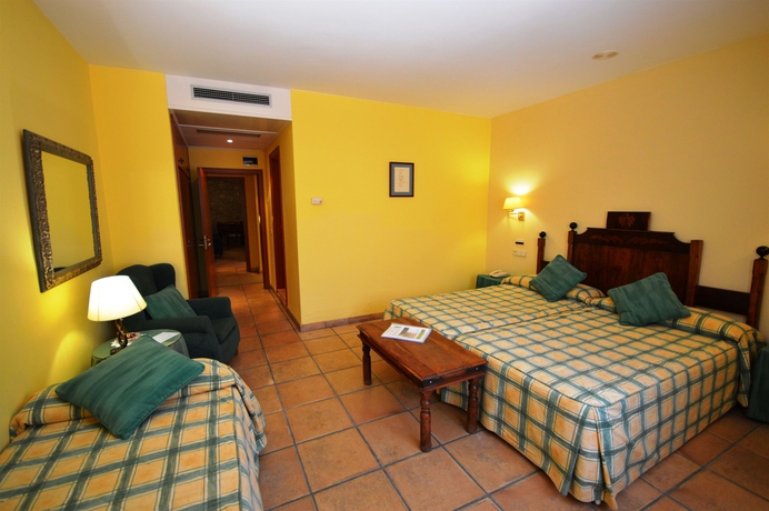 Imagen de la habitación del Hotel Can Ceret. Foto 11
