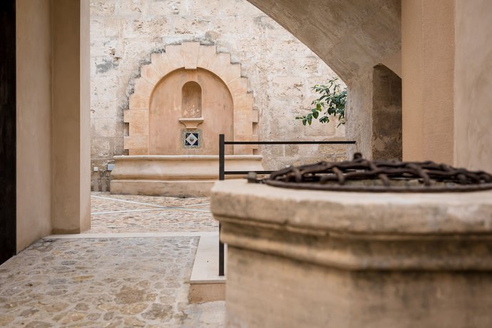 Imagen de los exteriores del Hotel Can Cirera. Foto 16