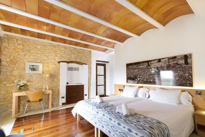 Imagen de la habitación del Hotel Can Cota Suites and Spa - Turismo de interior. Foto 10