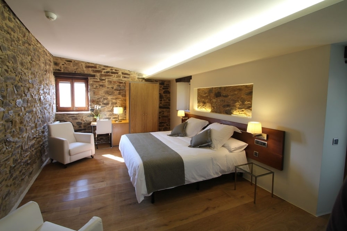 Imagen de la habitación del Hotel Can Cuch - Restaurante. Foto 15