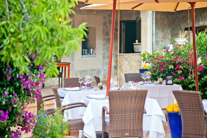 Imagen general del Hotel Can Furios. Foto 4