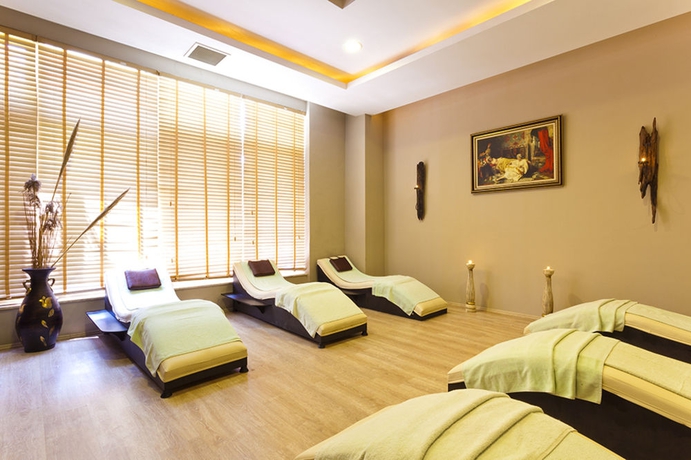 Imagen de los interiores del Hotel Can Garden Resort. Foto 13