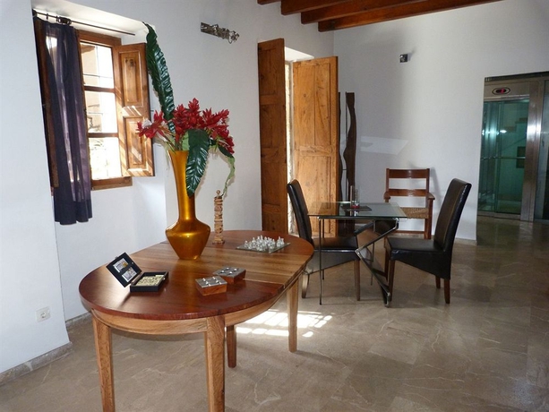 Imagen de los interiores del Hotel Can Joan Capó - Adults Only. Foto 10