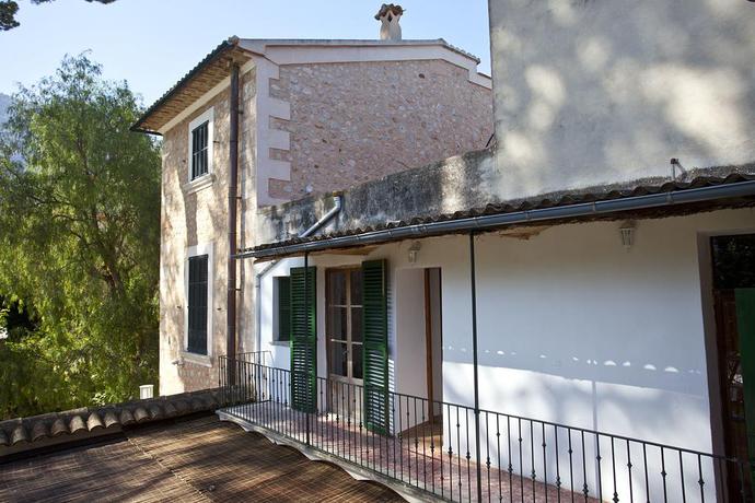 Imagen de los exteriores del Hotel Can Moragues De S&oacute;ller. Foto 11