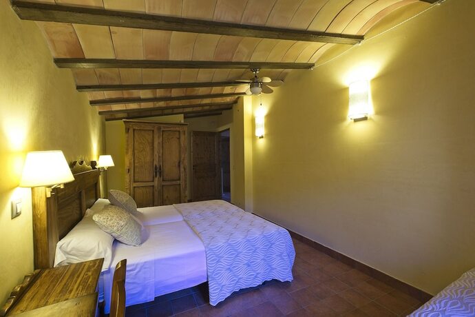 Imagen general del Hotel Can Mun&iacute; - Pins. Foto 9