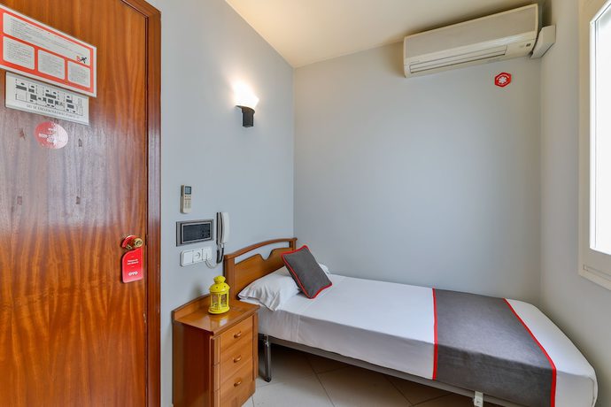 Imagen de la habitación del Hotel Can Peixan. Foto 5