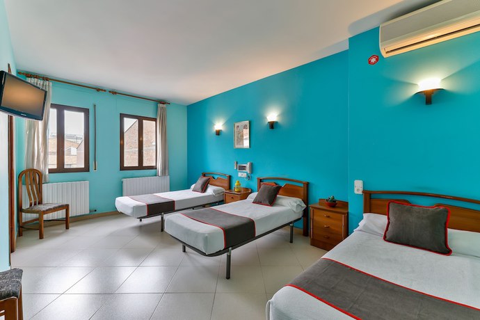 Imagen de la habitación del Hotel Can Peixan. Foto 6