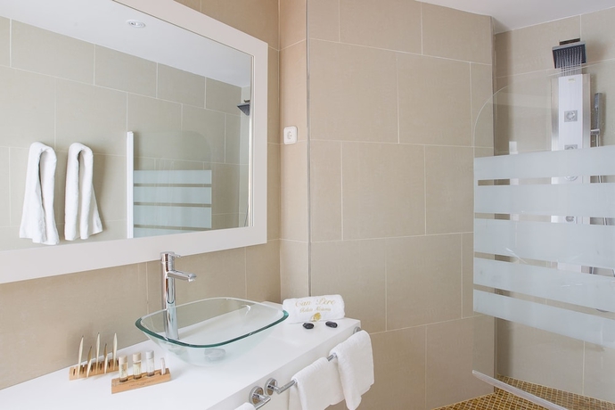 Imagen de la habitación del Hotel Can Pere Lifestyle & Spa. Foto 13