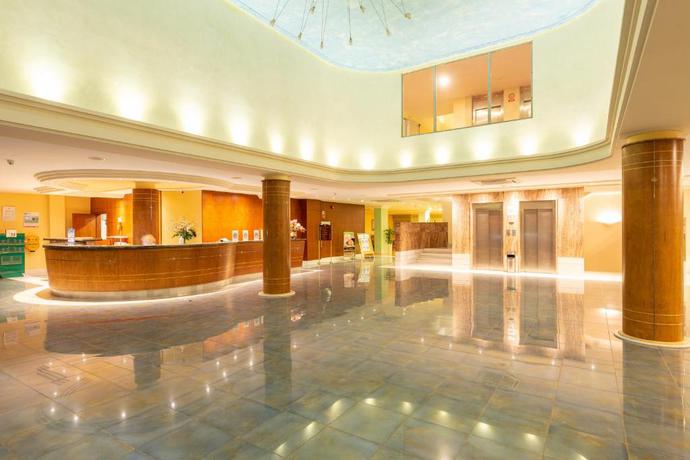 Imagen de los interiores del Hotel Can Picafort Palace. Foto 12