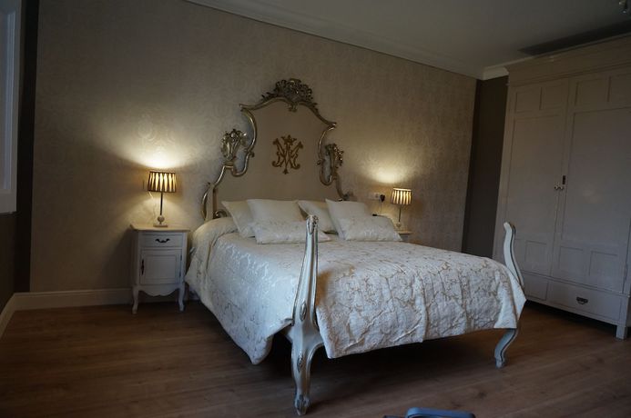 Imagen de la habitación del Hotel Can Ribalta. Foto 7